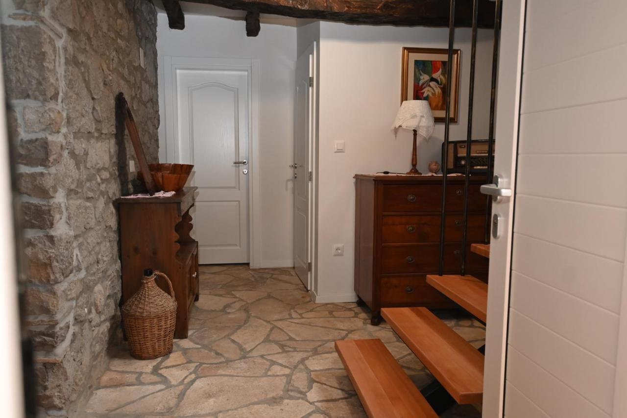 Villa Mavrici, Neighbors Free Buzet Eksteriør billede