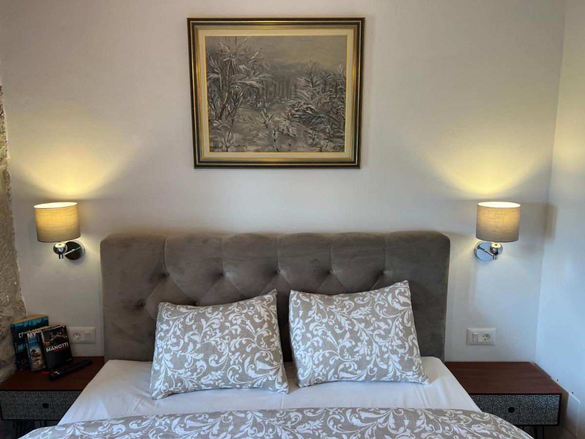 Villa Mavrici, Neighbors Free Buzet Eksteriør billede